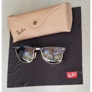 Ray-Ban CLUBMASTER RB3016 51/21 Black Polarized Green Lens Sunglasses Has Flaws